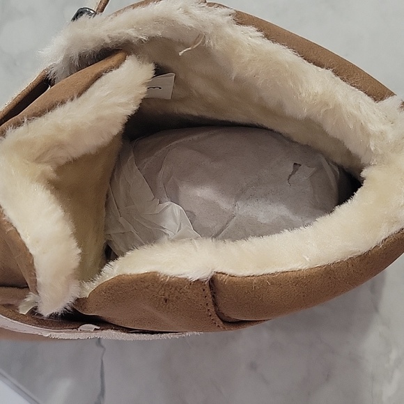 Kids Insulated Winter Boot - Picture 11 of 11